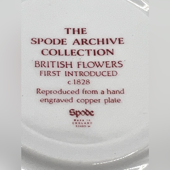 Spode England Archive Collection British Flowers White Plate/Saucer Red Flowers - Picture 11 of 11